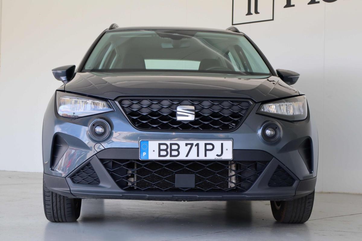 seat-arona-2023-gasolina-999cc