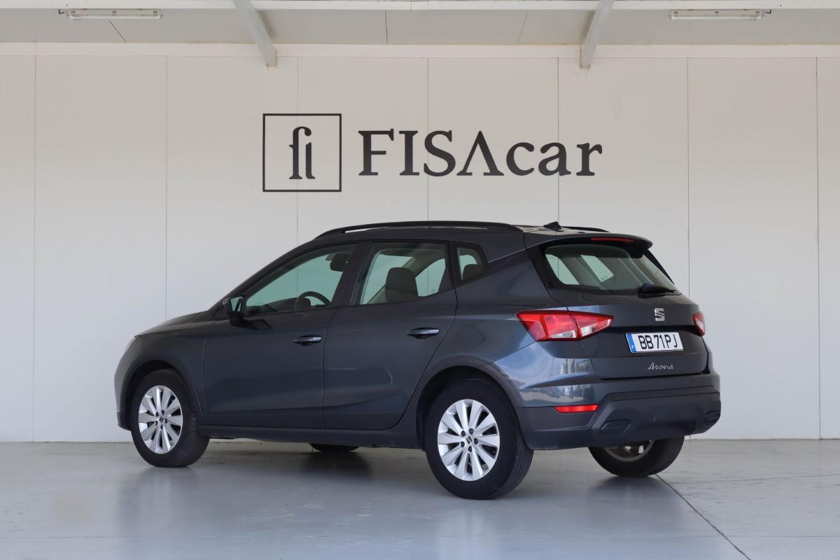 seat-arona-2023-gasolina-999cc