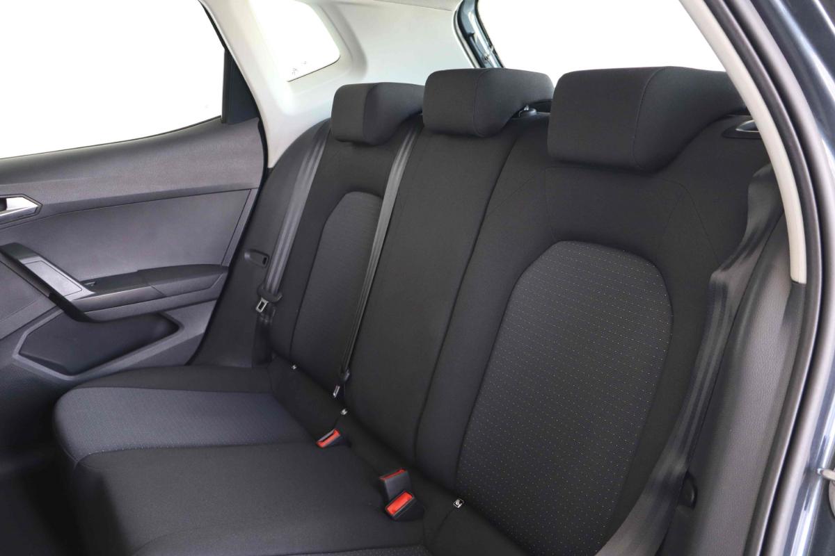 seat-arona-2023-gasolina-999cc