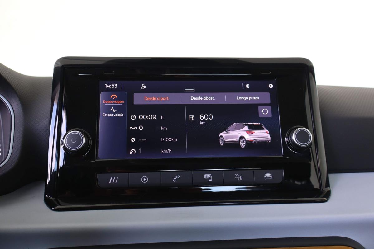 seat-arona-2023-gasolina-999cc