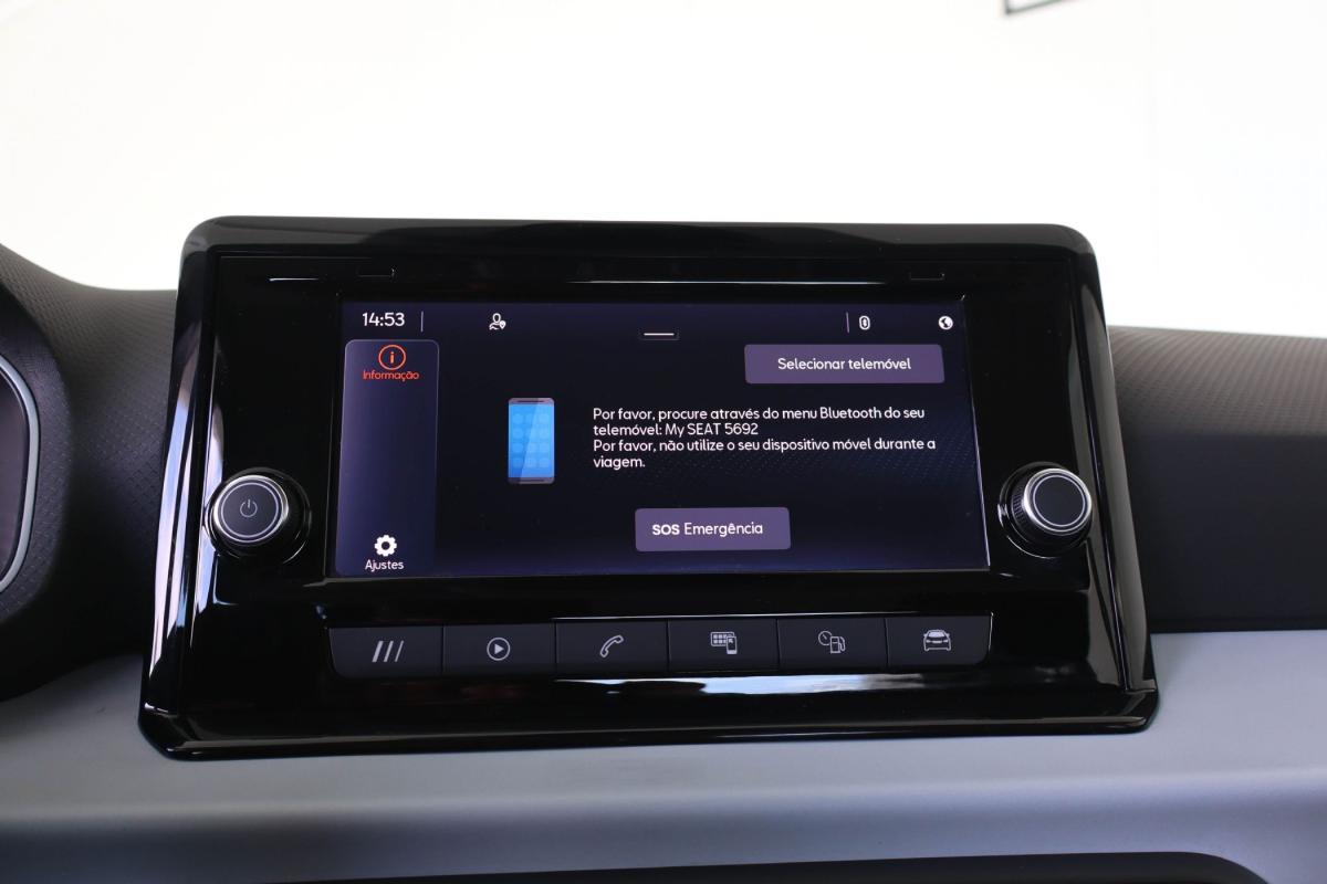 seat-arona-2023-gasolina-999cc