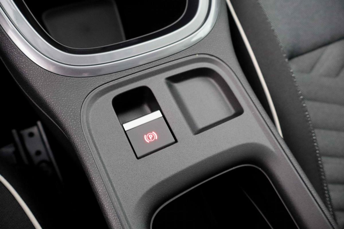 fiat-600-2026-gasolina-1199cc