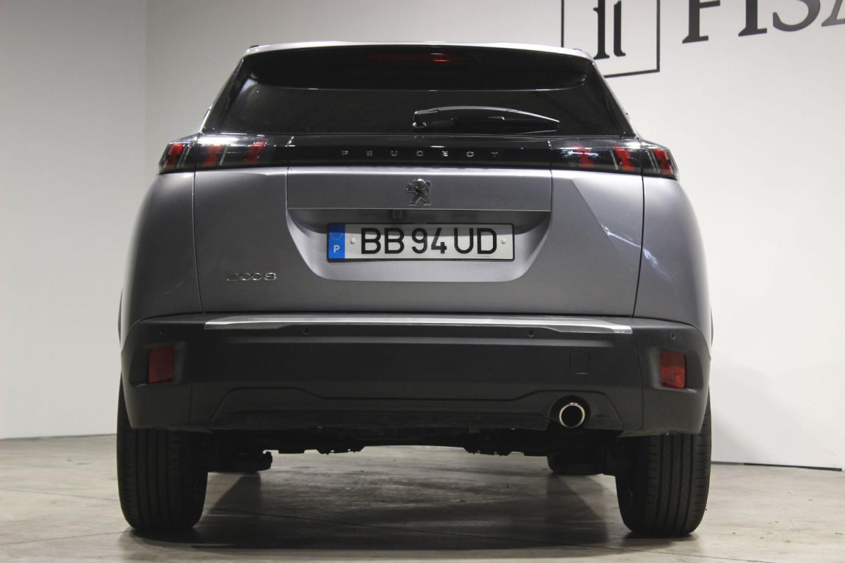 peugeot-2008-2023-diesel-1499cc