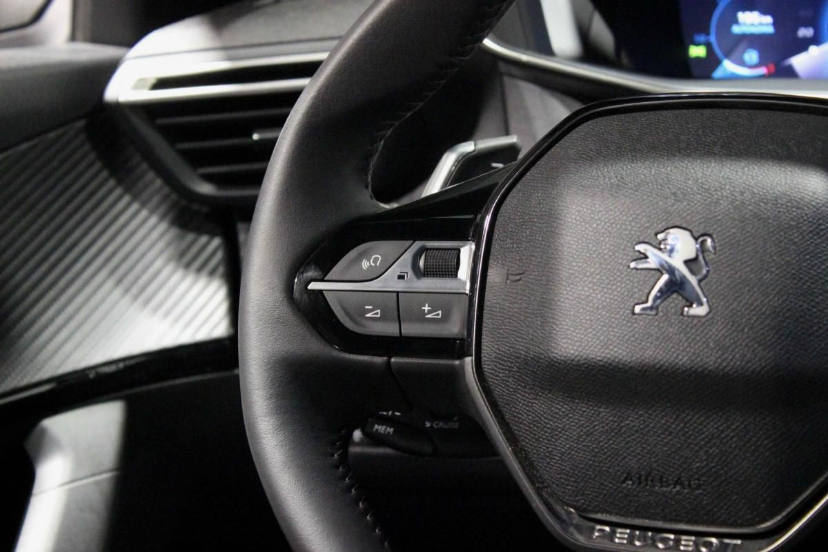 peugeot-2008-2023-diesel-1499cc