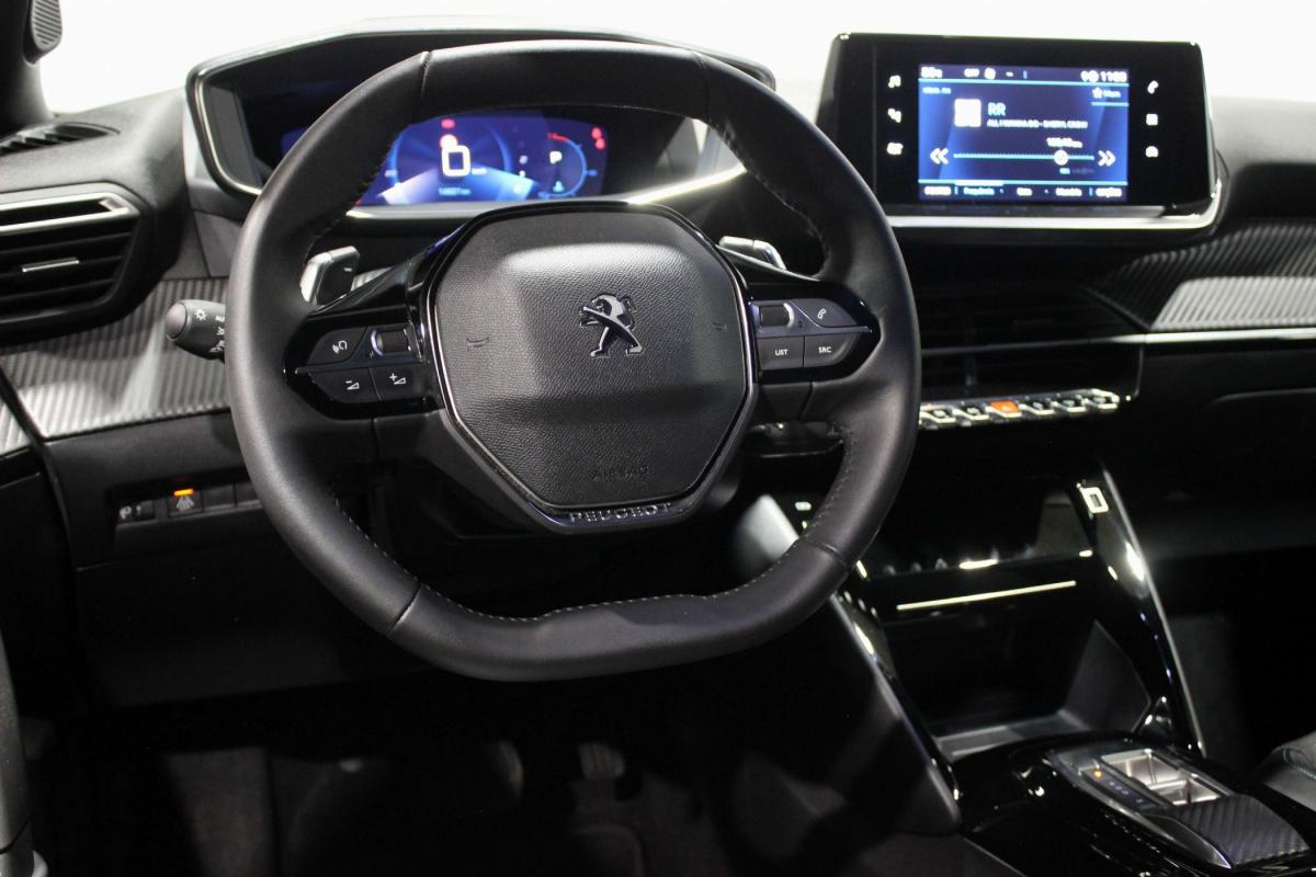 peugeot-2008-2023-diesel-1499cc