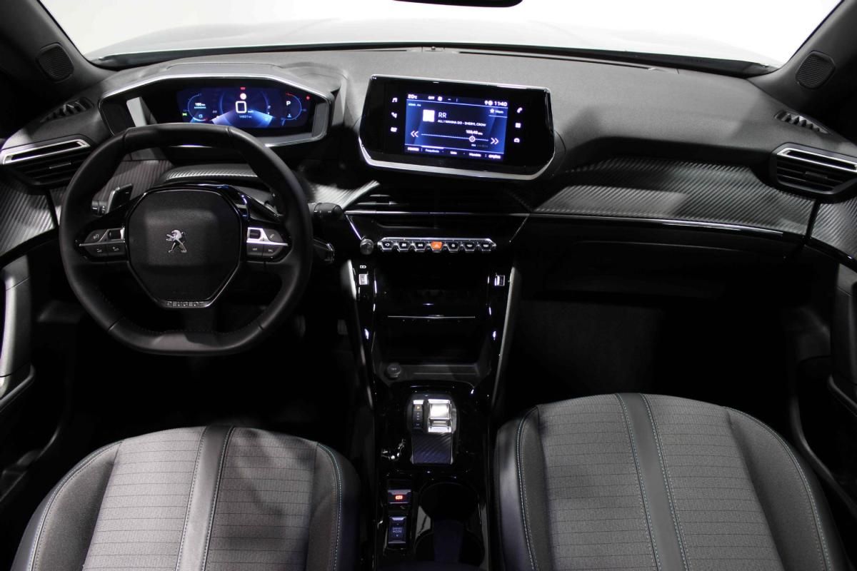 peugeot-2008-2023-diesel-1499cc