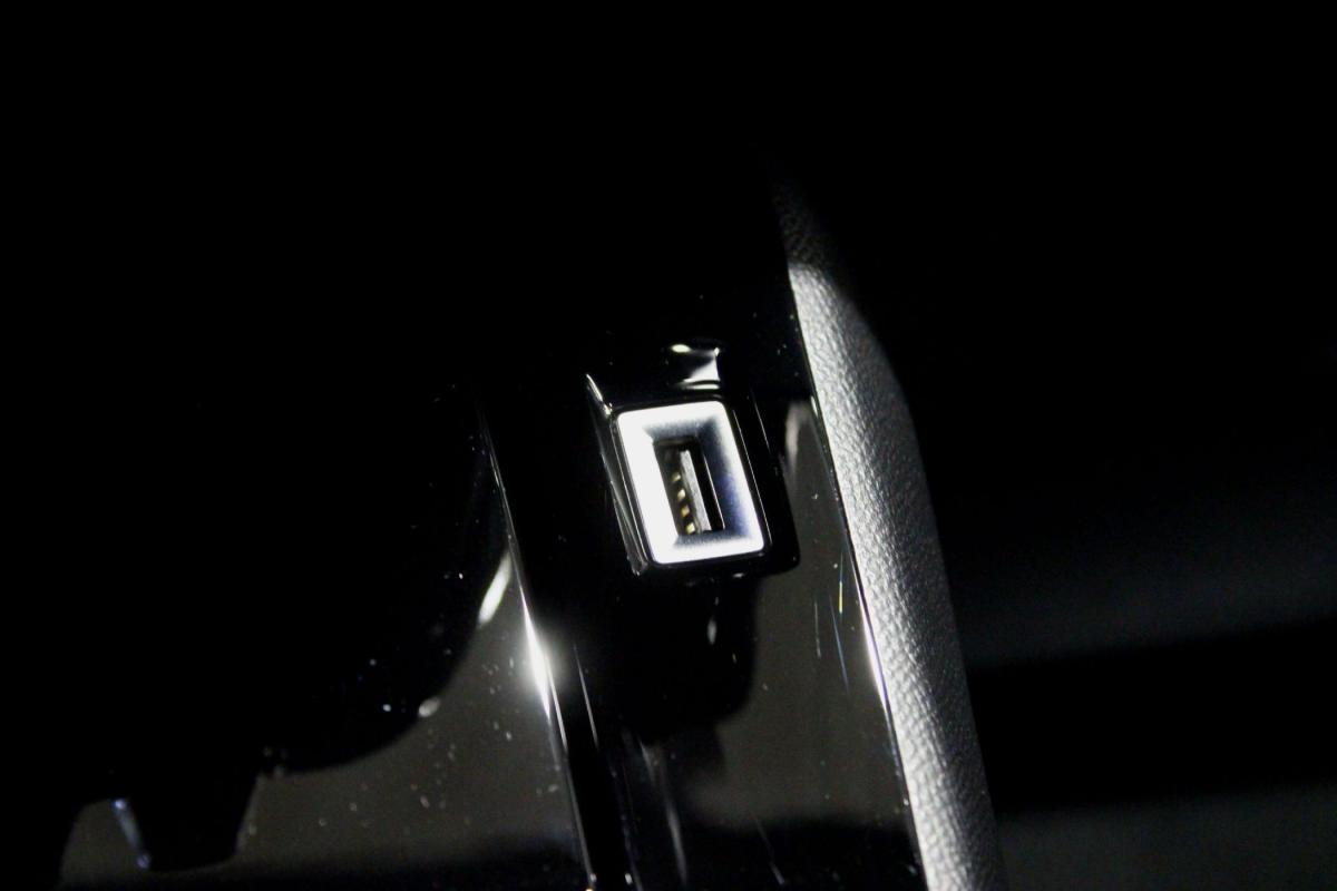 peugeot-2008-2023-diesel-1499cc