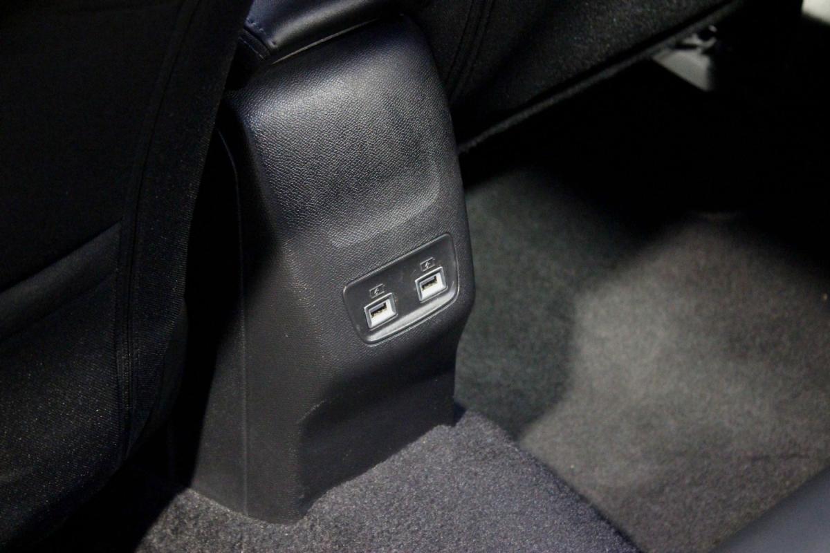 peugeot-2008-2023-diesel-1499cc