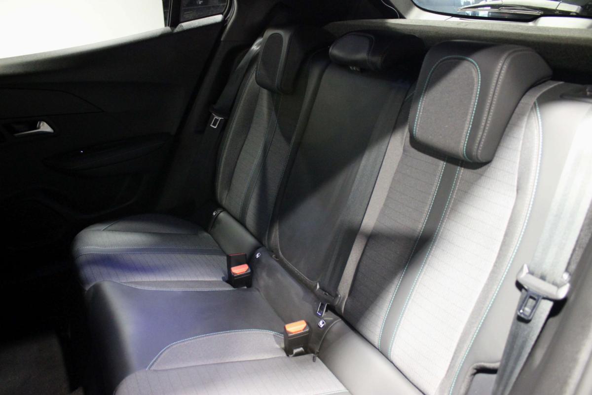 peugeot-2008-2023-diesel-1499cc