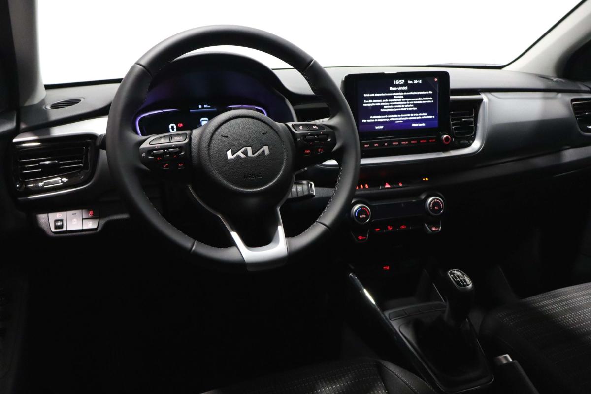kia-stonic-2025-gasolina-998cc