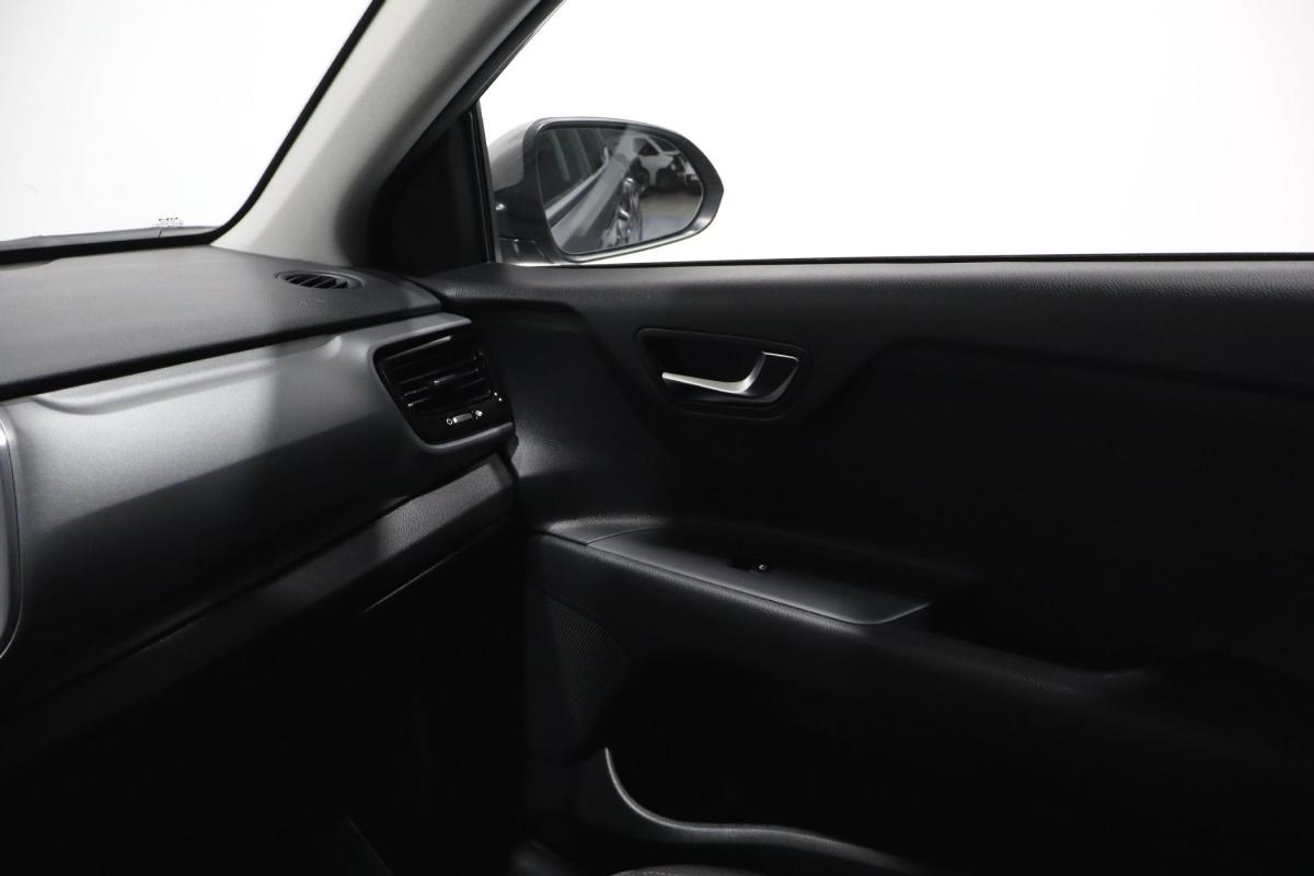 kia-stonic-2025-gasolina-998cc