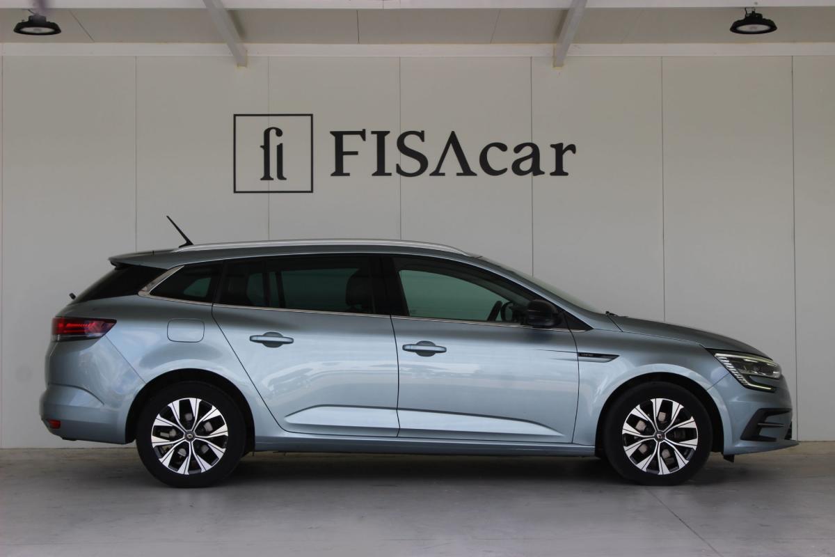 renault-megane-sport-tourer-2021-diesel-1461cc