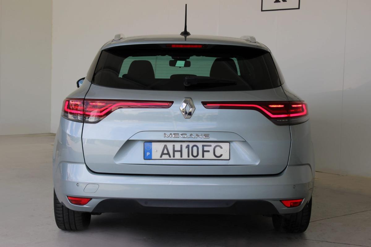 renault-megane-sport-tourer-2021-diesel-1461cc