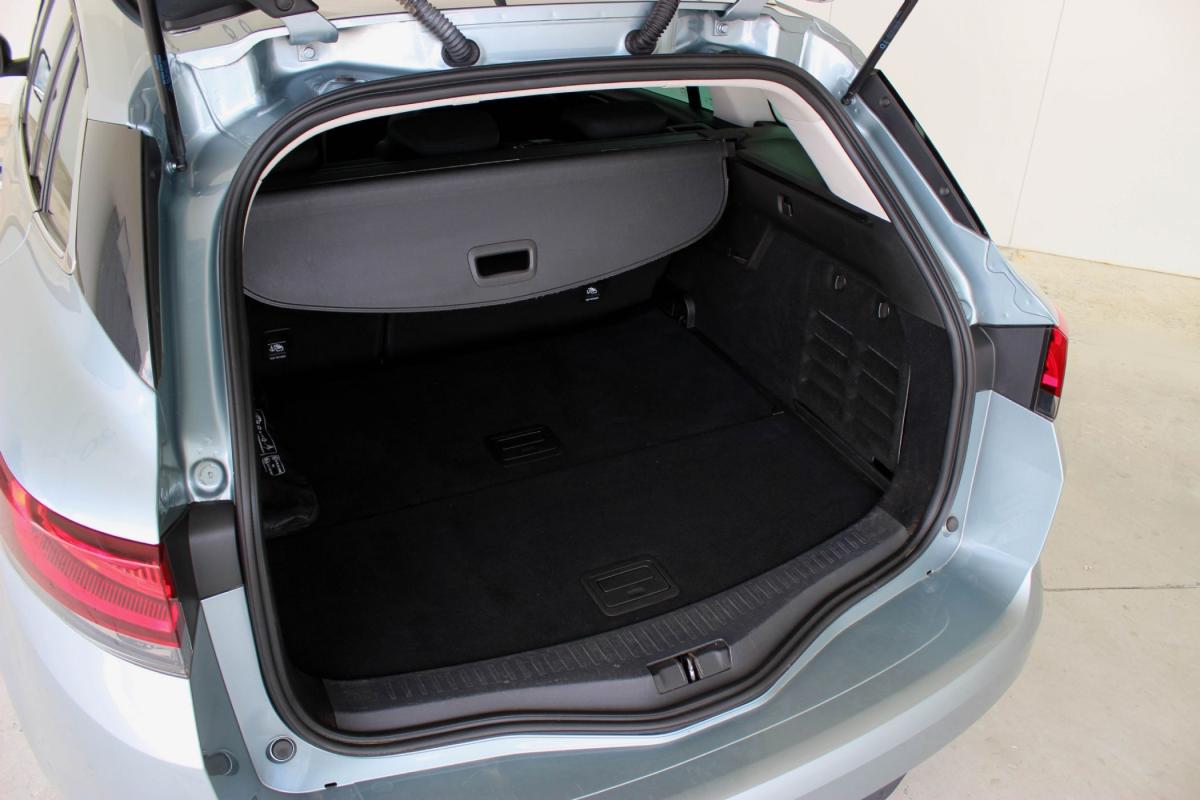 renault-megane-sport-tourer-2021-diesel-1461cc