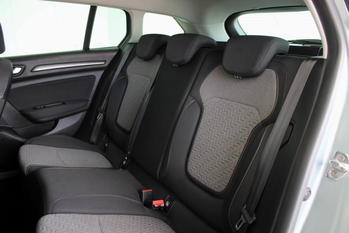 renault-megane-sport-tourer-2021-diesel-1461cc
