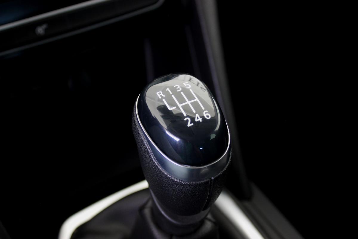renault-megane-sport-tourer-2021-diesel-1461cc