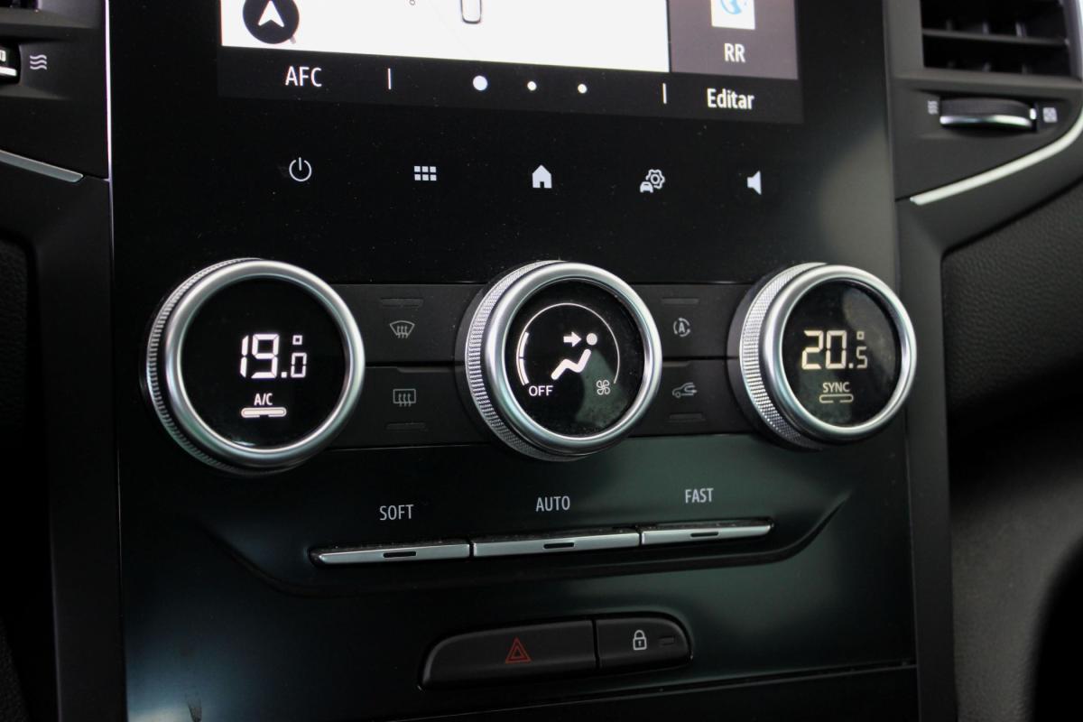 renault-megane-sport-tourer-2021-diesel-1461cc