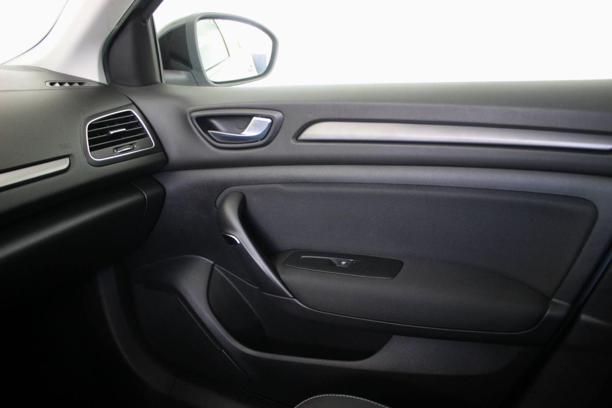 renault-megane-sport-tourer-2021-diesel-1461cc