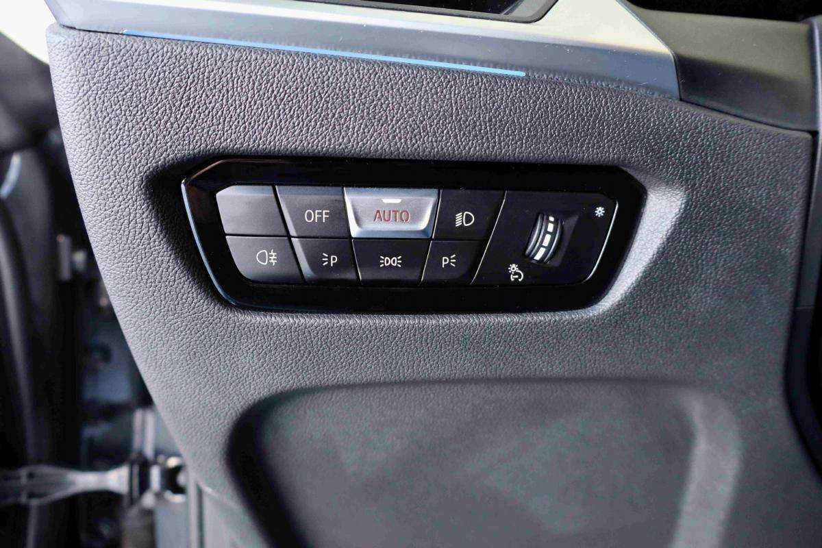 bmw-i4-2022-eletrico-500cc