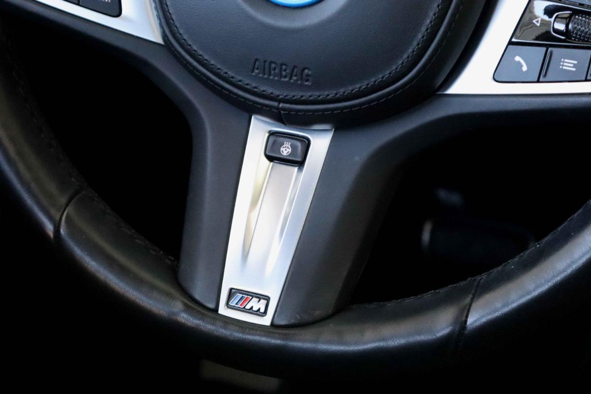 bmw-i4-2022-eletrico-500cc