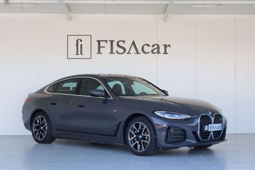 bmw-i4-2022-eletrico-500cc