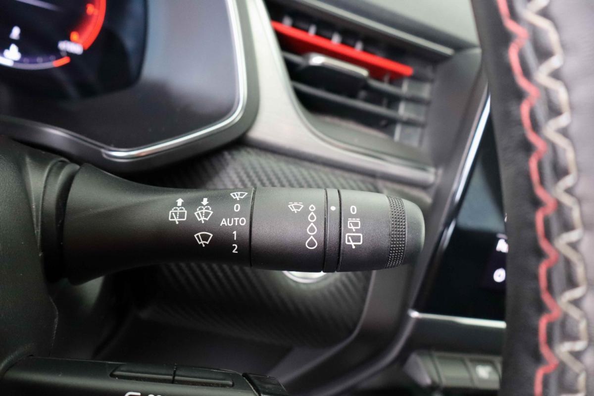 renault-captur-2023-gasolina-999cc