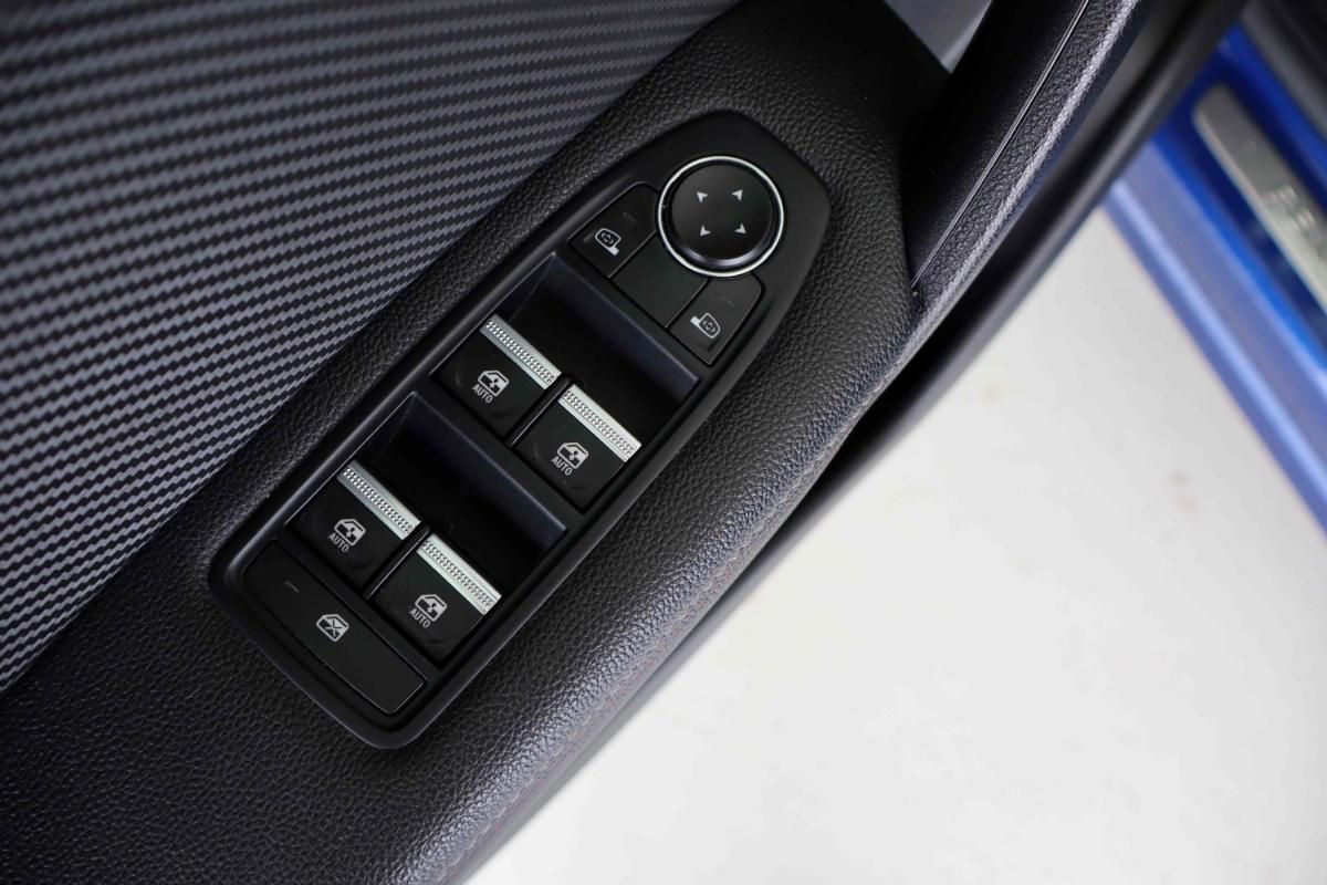 renault-captur-2023-gasolina-999cc
