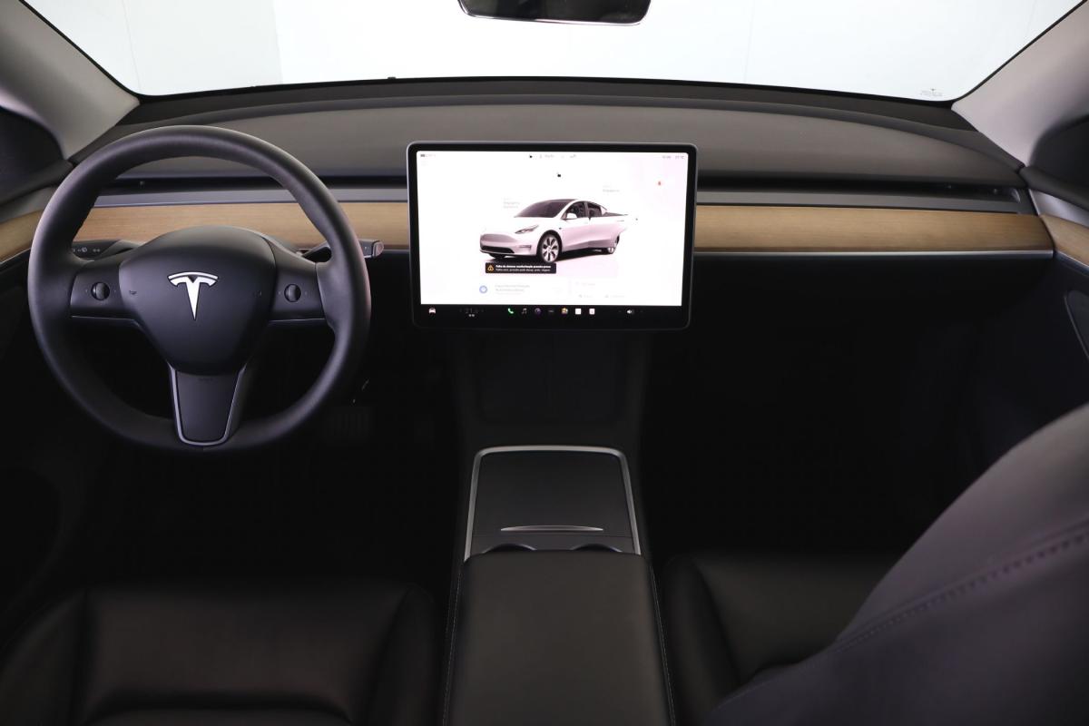 tesla-model-y-2022-eletrico-500cc