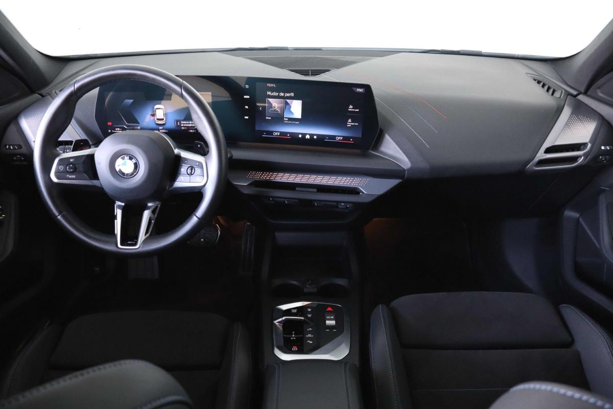 bmw-serie-1-2025-gasolina-1499cc