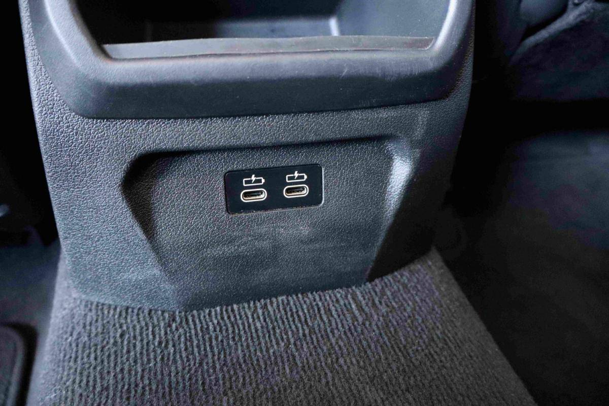 bmw-serie-1-2025-gasolina-1499cc