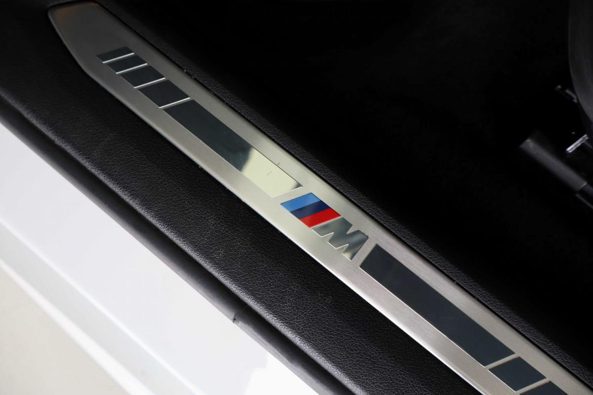 bmw-serie-1-2025-gasolina-1499cc