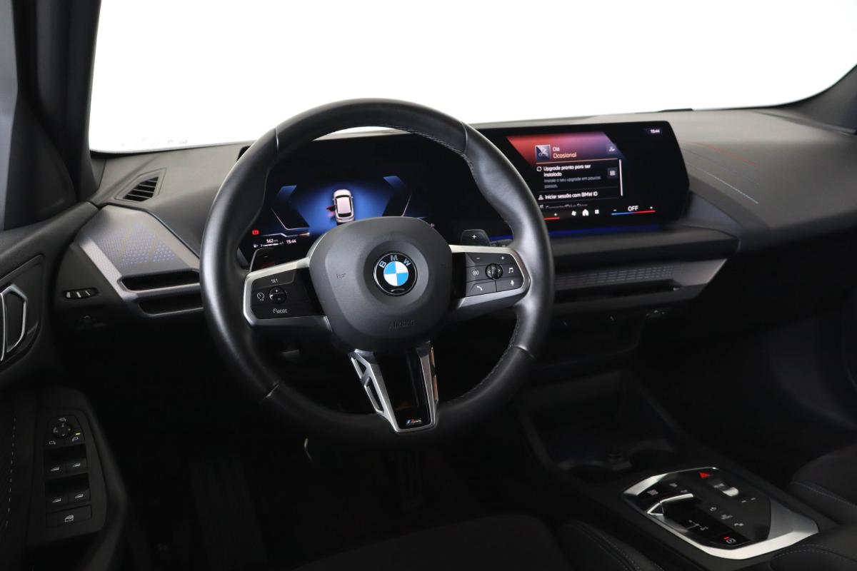 bmw-serie-1-2025-gasolina-1499cc