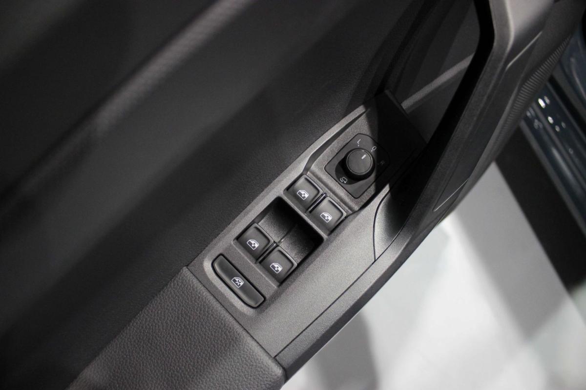 seat-ibiza-2025-gasolina-999cc