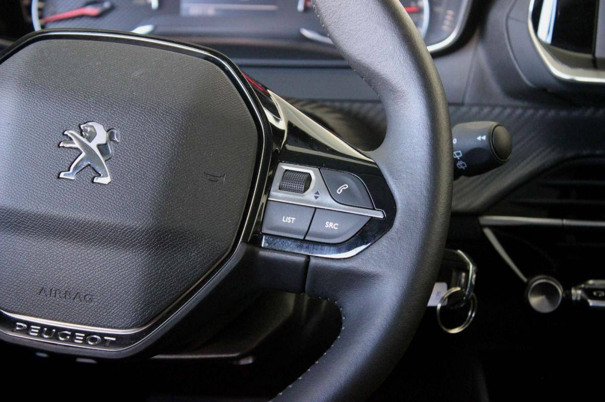 peugeot-208-2023-diesel-1499cc