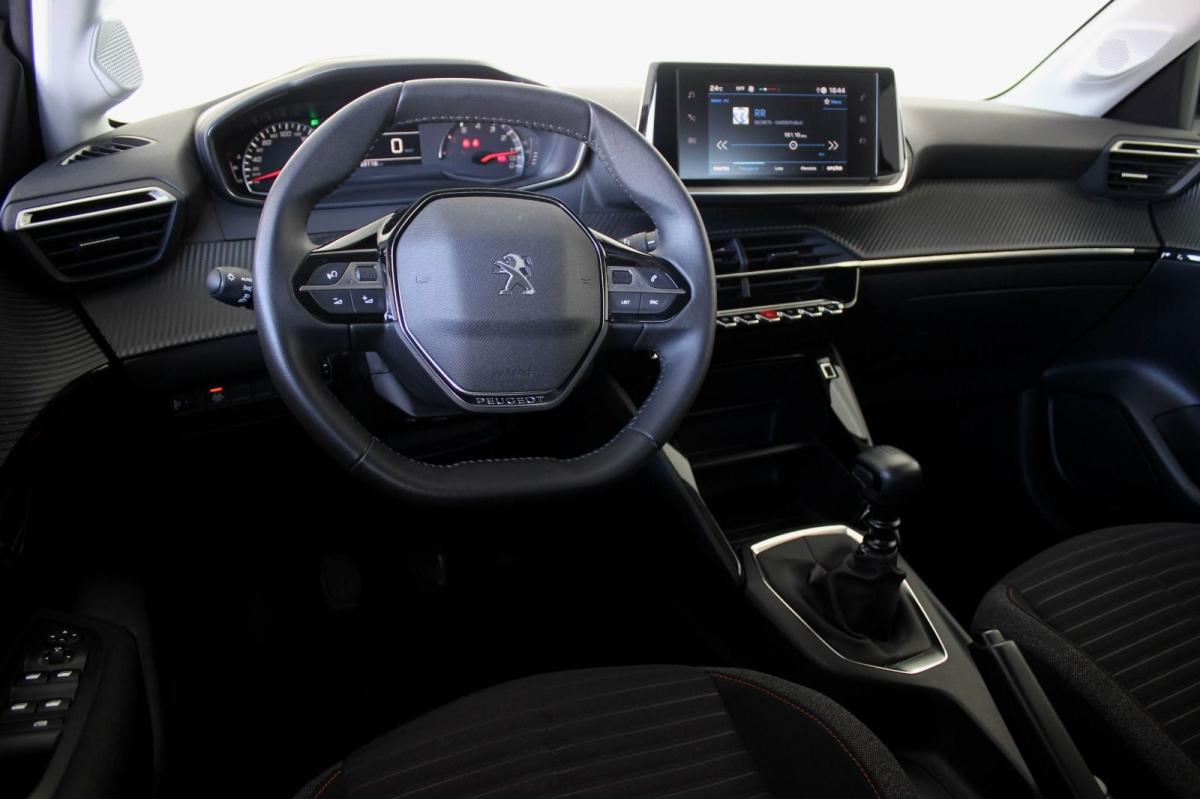peugeot-208-2023-diesel-1499cc