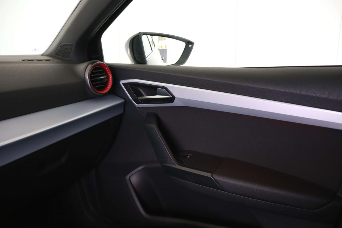 seat-ibiza-2024-gasolina-999cc