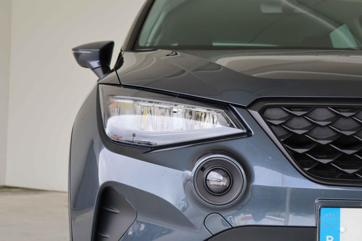 seat-arona-2023-gasolina-999cc