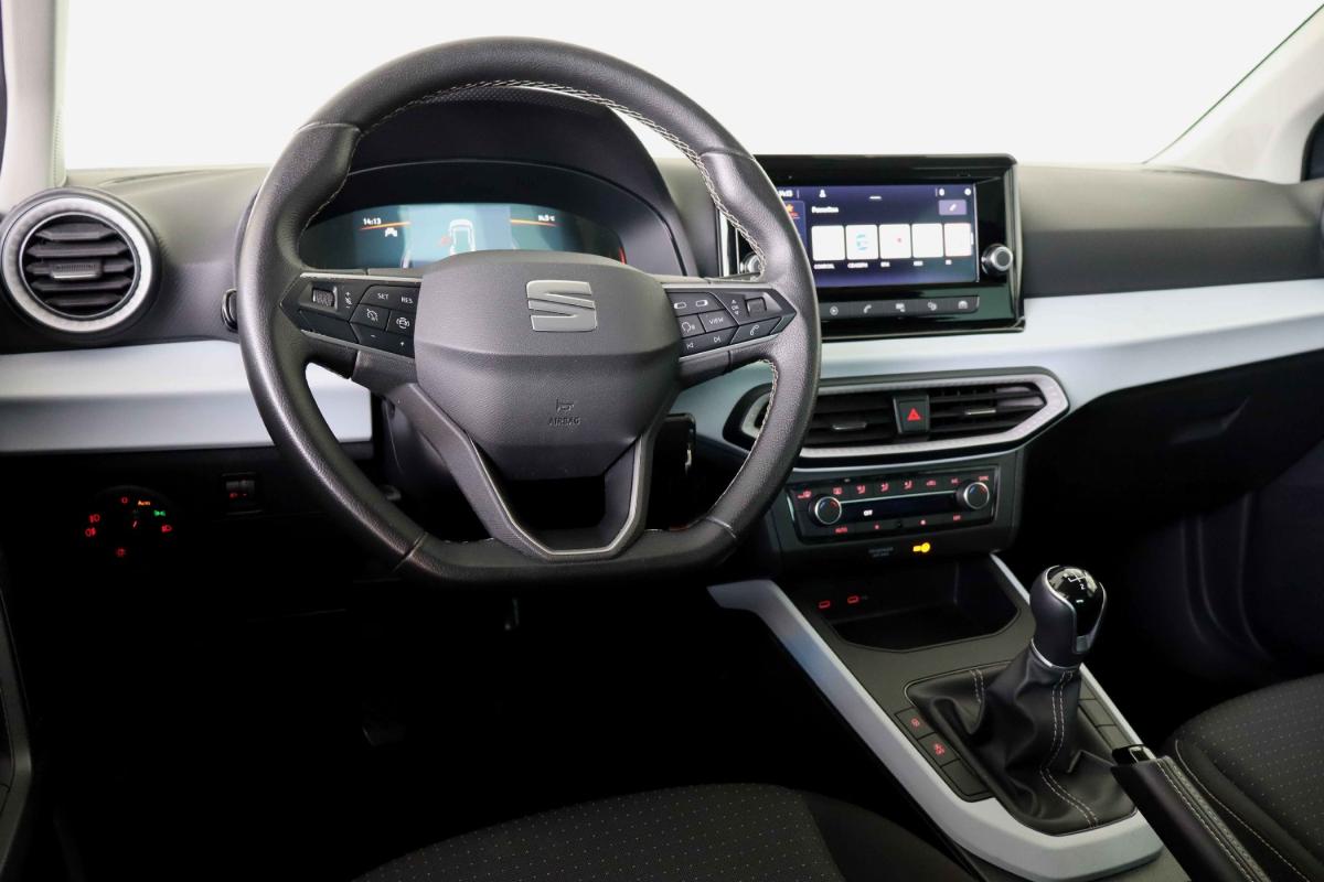 seat-arona-2023-gasolina-999cc