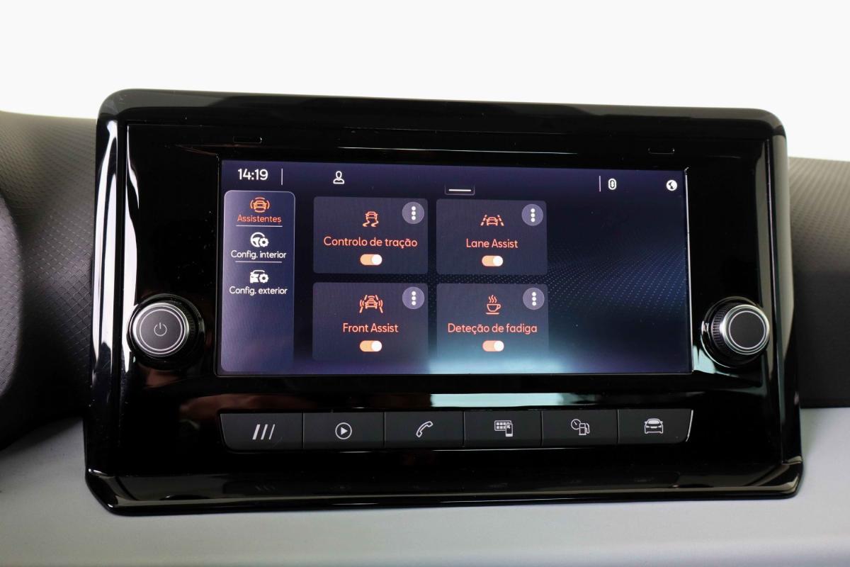 seat-arona-2023-gasolina-999cc