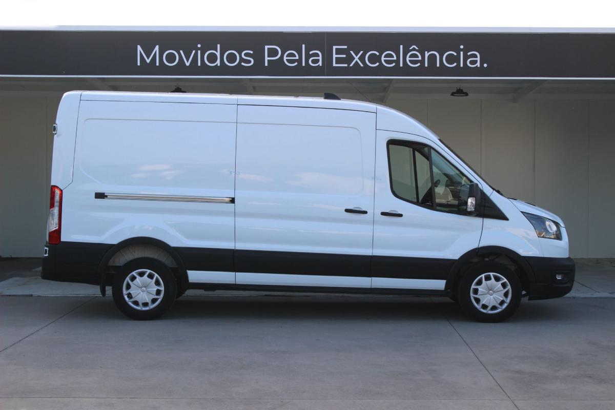 ford-transit-2023-diesel-1995cc