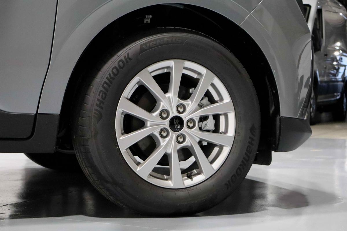 ford-tourneo-courier-2025-gasolina-998cc