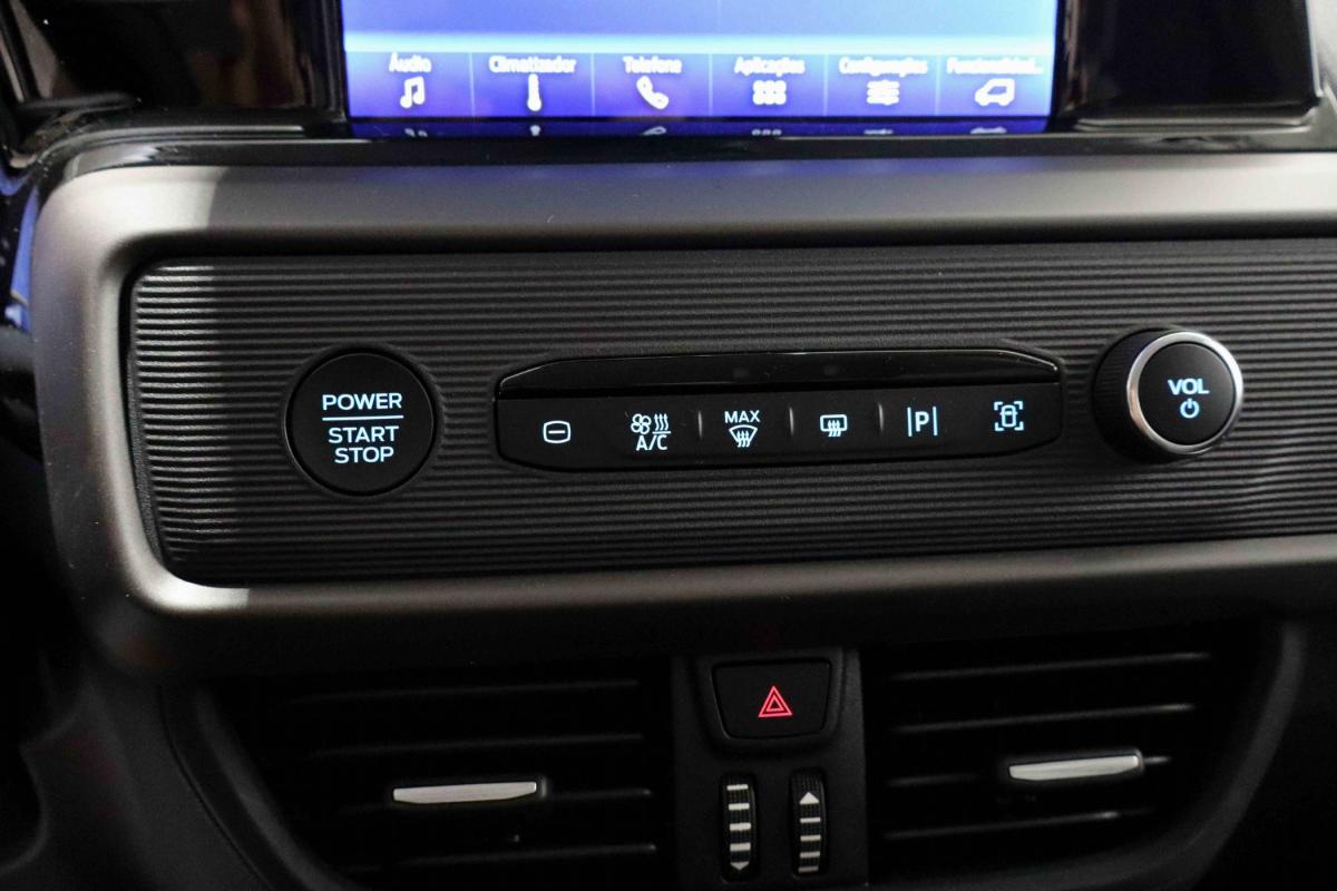 ford-tourneo-courier-2025-gasolina-998cc