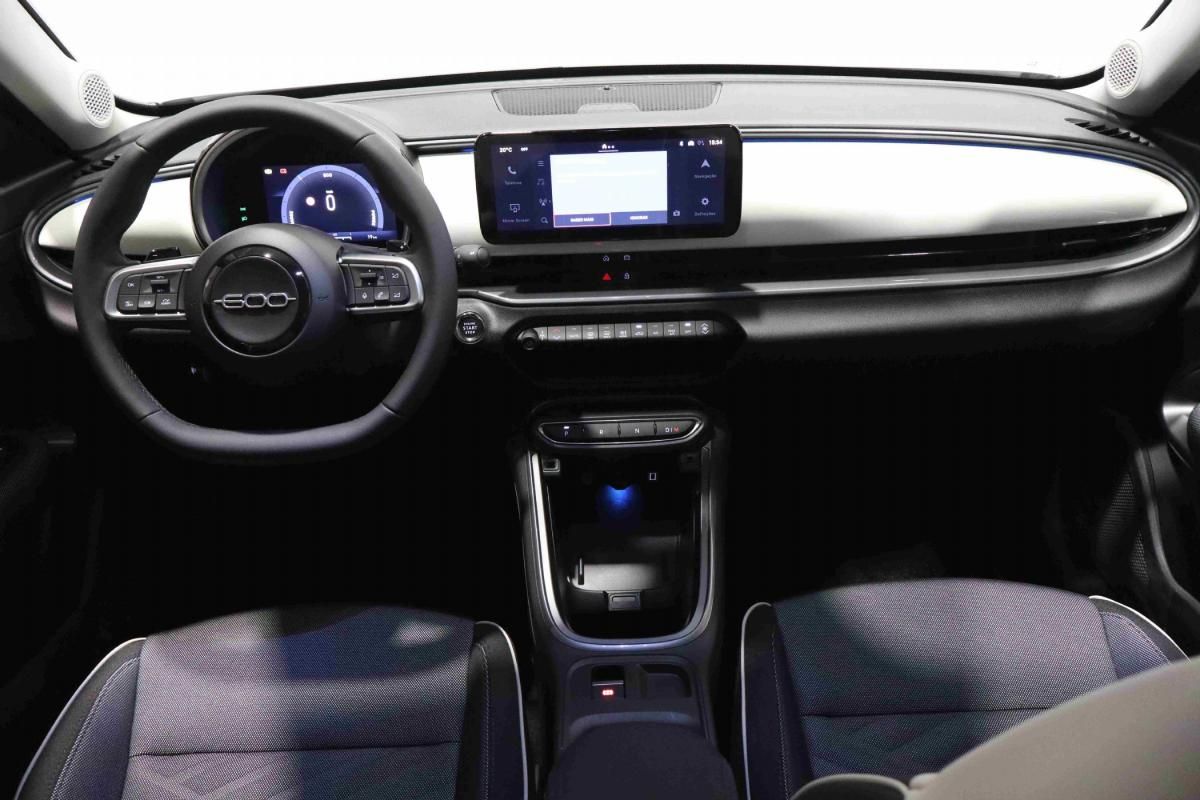 fiat-600-2026-gasolina-1199cc