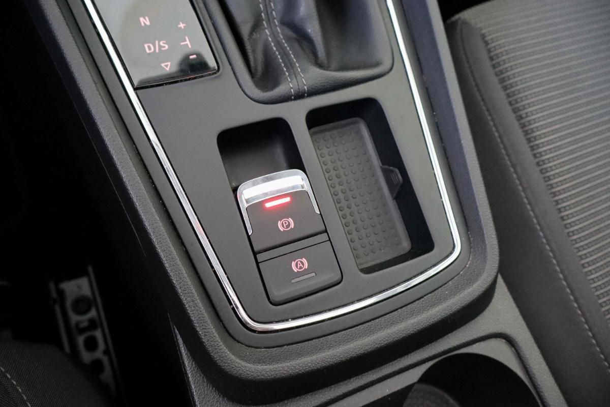 seat-leon-2018-diesel-1598cc