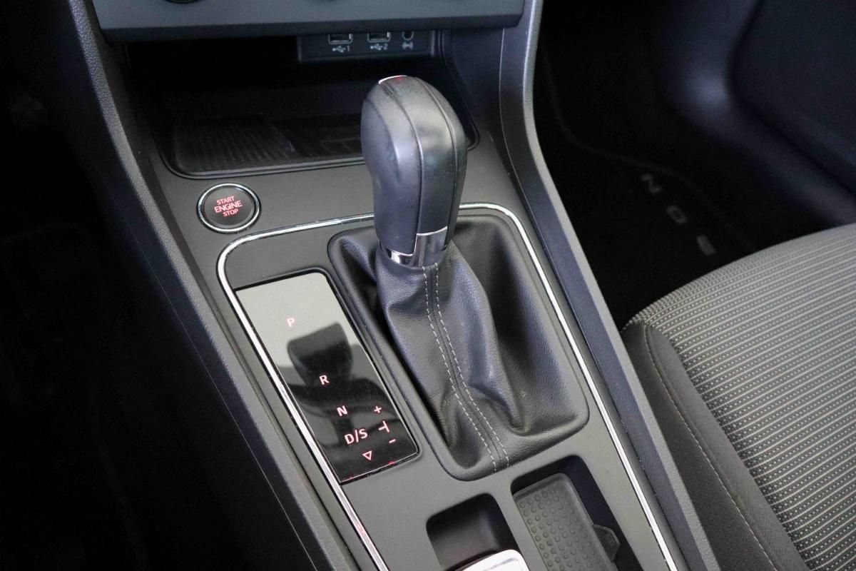 seat-leon-2018-diesel-1598cc