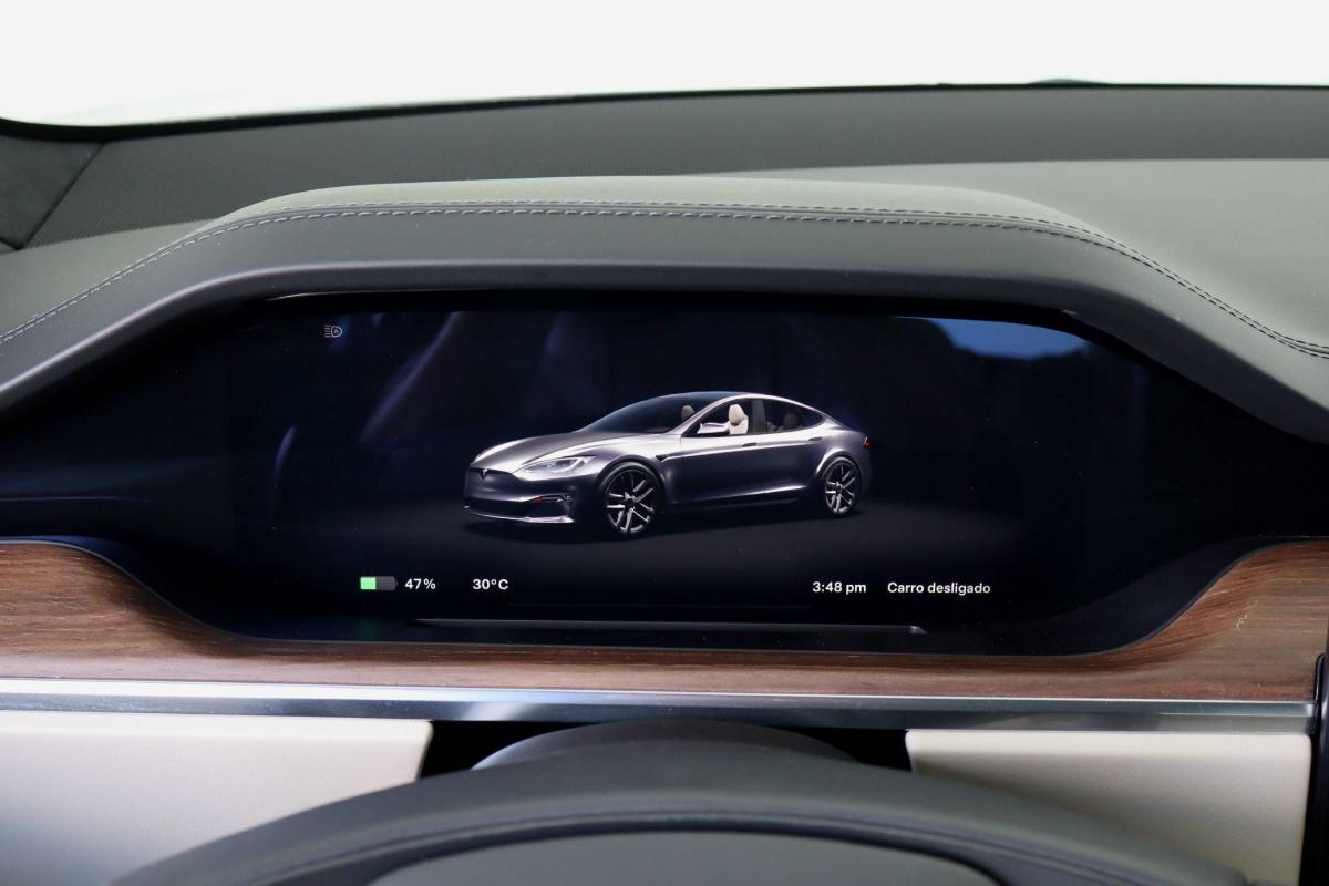 tesla-model-s-2023-eletrico-500cc
