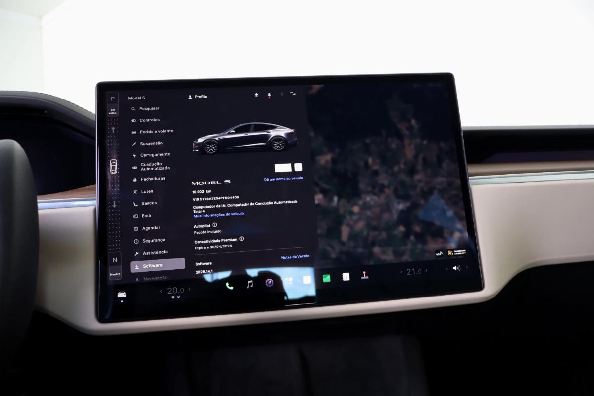 tesla-model-s-2023-eletrico-500cc