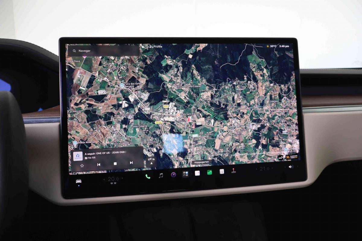 tesla-model-s-2023-eletrico-500cc