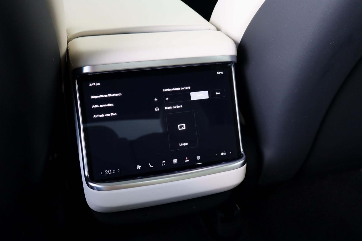 tesla-model-s-2023-eletrico-500cc