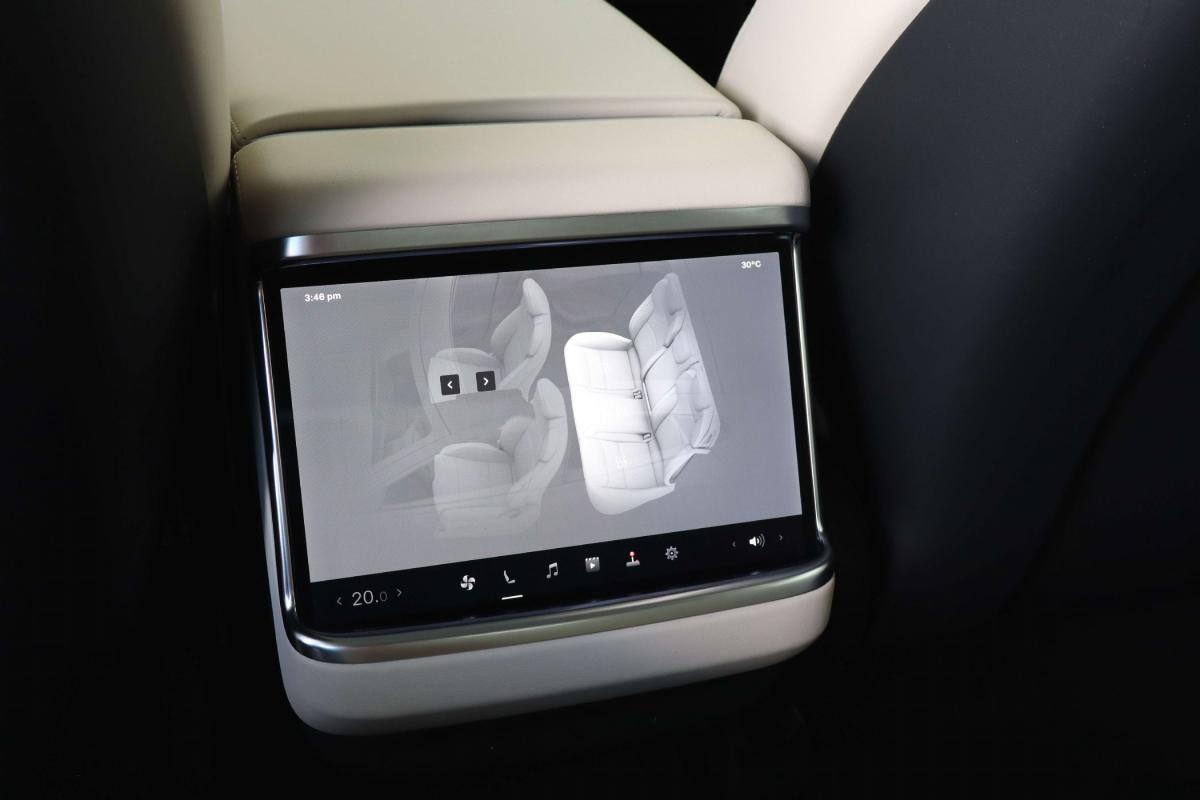 tesla-model-s-2023-eletrico-500cc